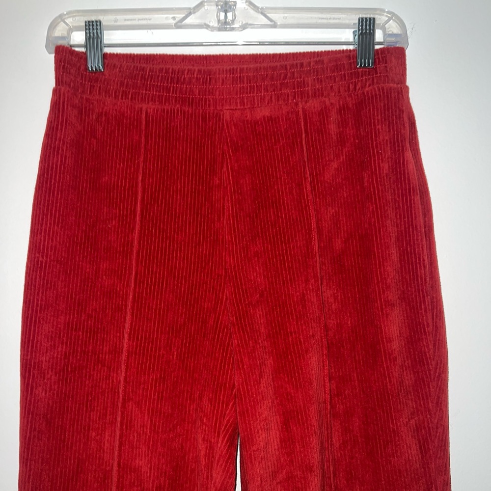 Aerie flare pants, size small.